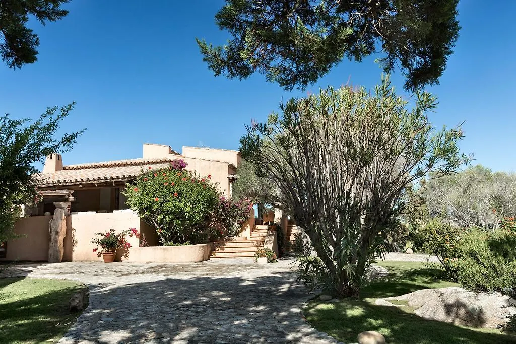 Villa Coligu Porto Rafael 0*,